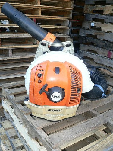 Stihl 700 backpack leaf - br,